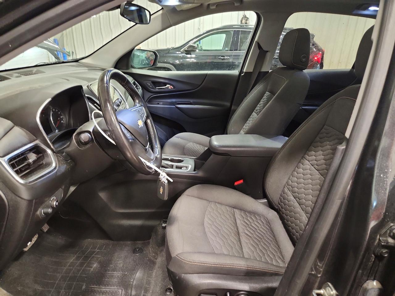 2018 CHEVROLET EQUINOX LT photo 13