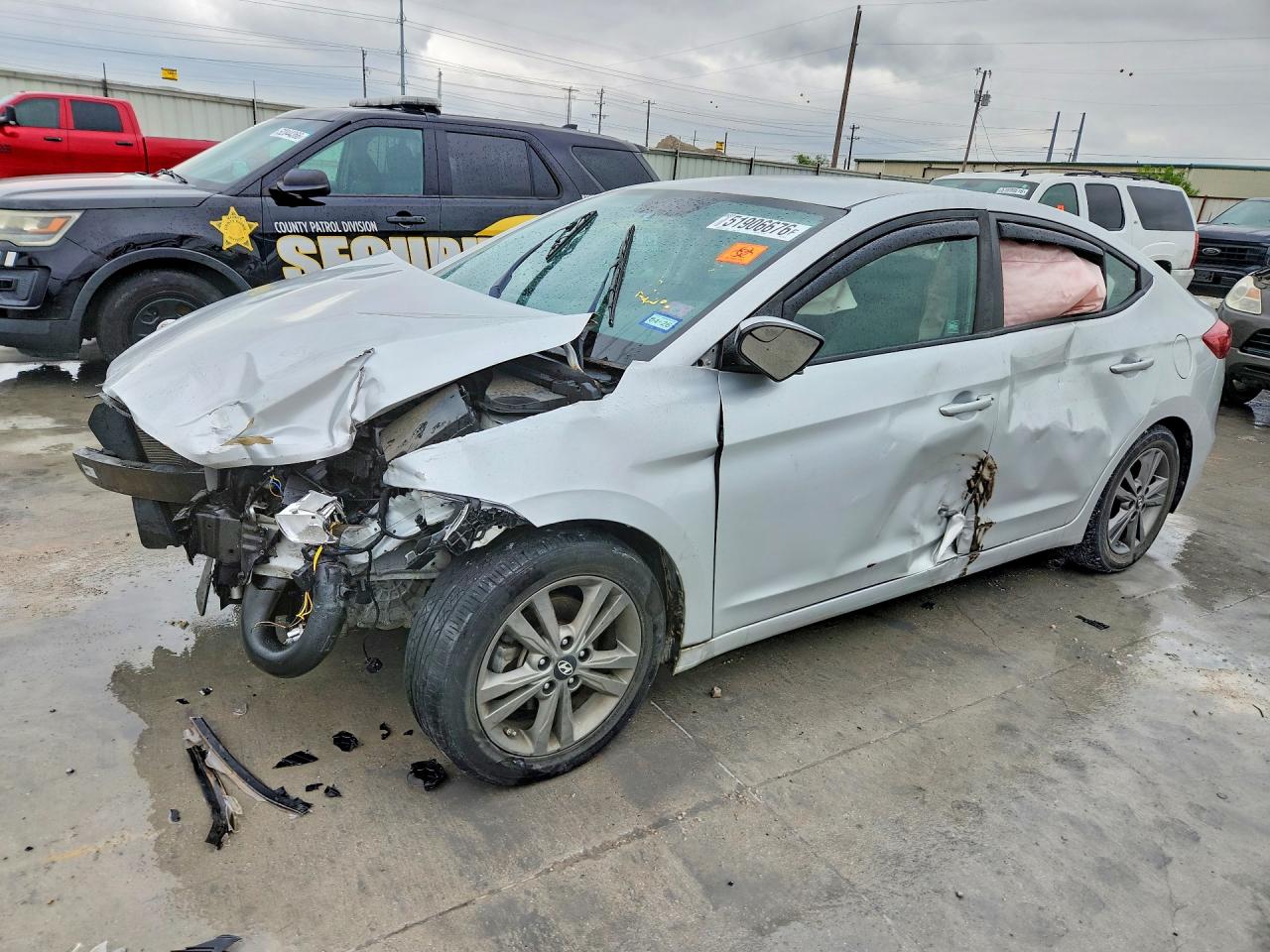 2017 HYUNDAI ELANTRA