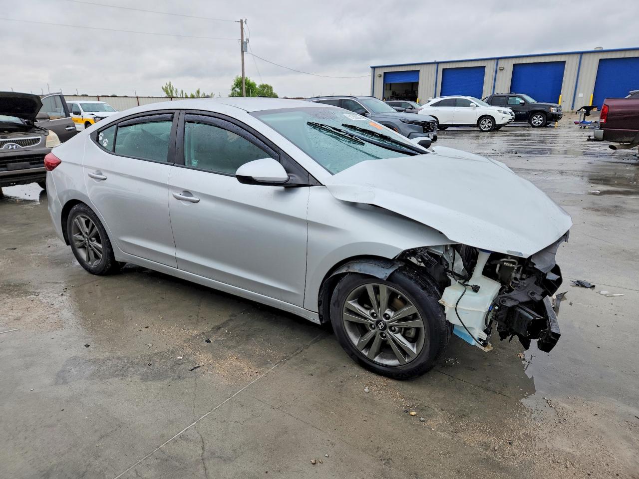 2017 HYUNDAI ELANTRA SE photo 10