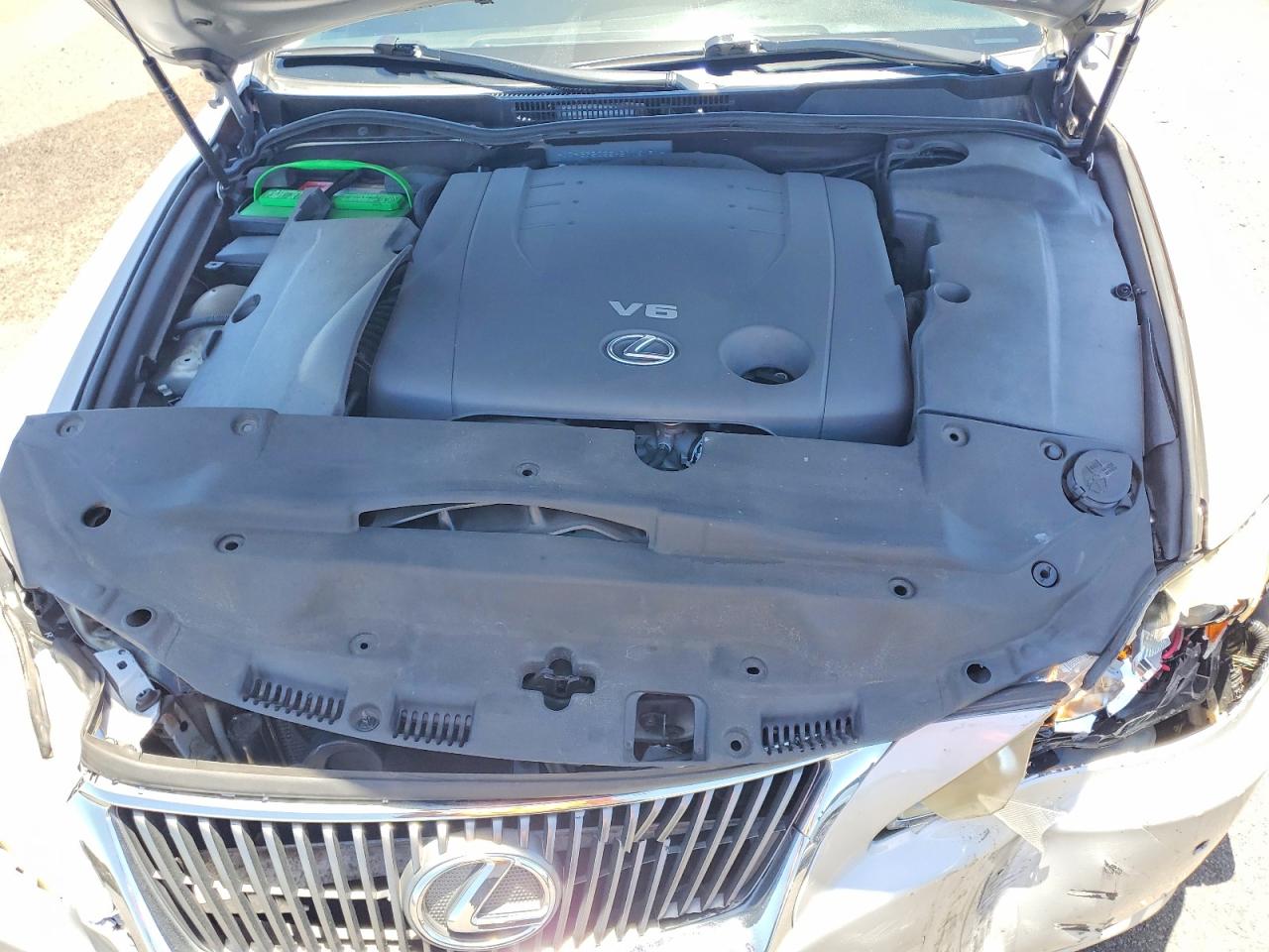 2010 LEXUS IS 250 photo 31