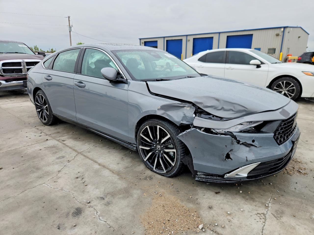 2024 HONDA ACCORD TOURING HYBRID photo 4
