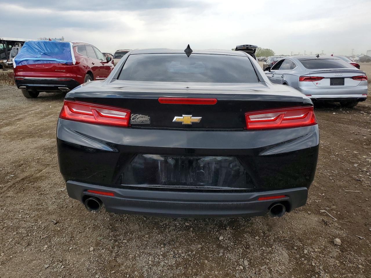 2017 CHEVROLET CAMARO LT photo 11