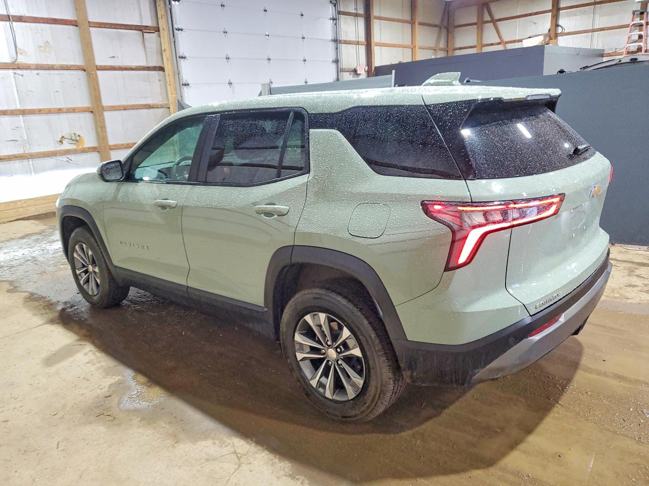 2026 CHEVROLET EQUINOX LT photo 2