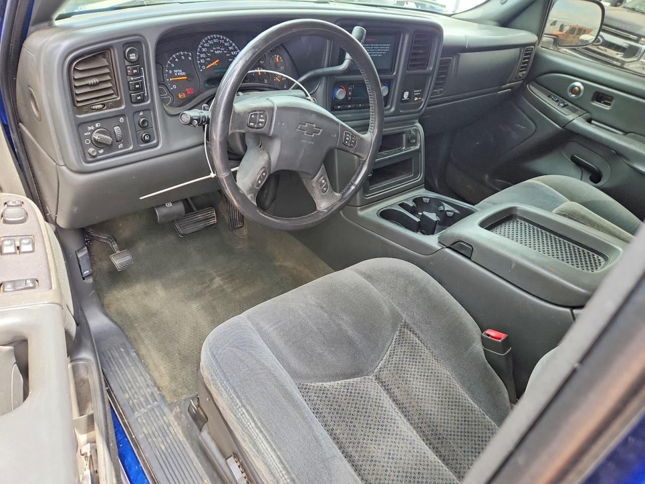 2004 CHEVROLET SILVERADO K1500 photo 22