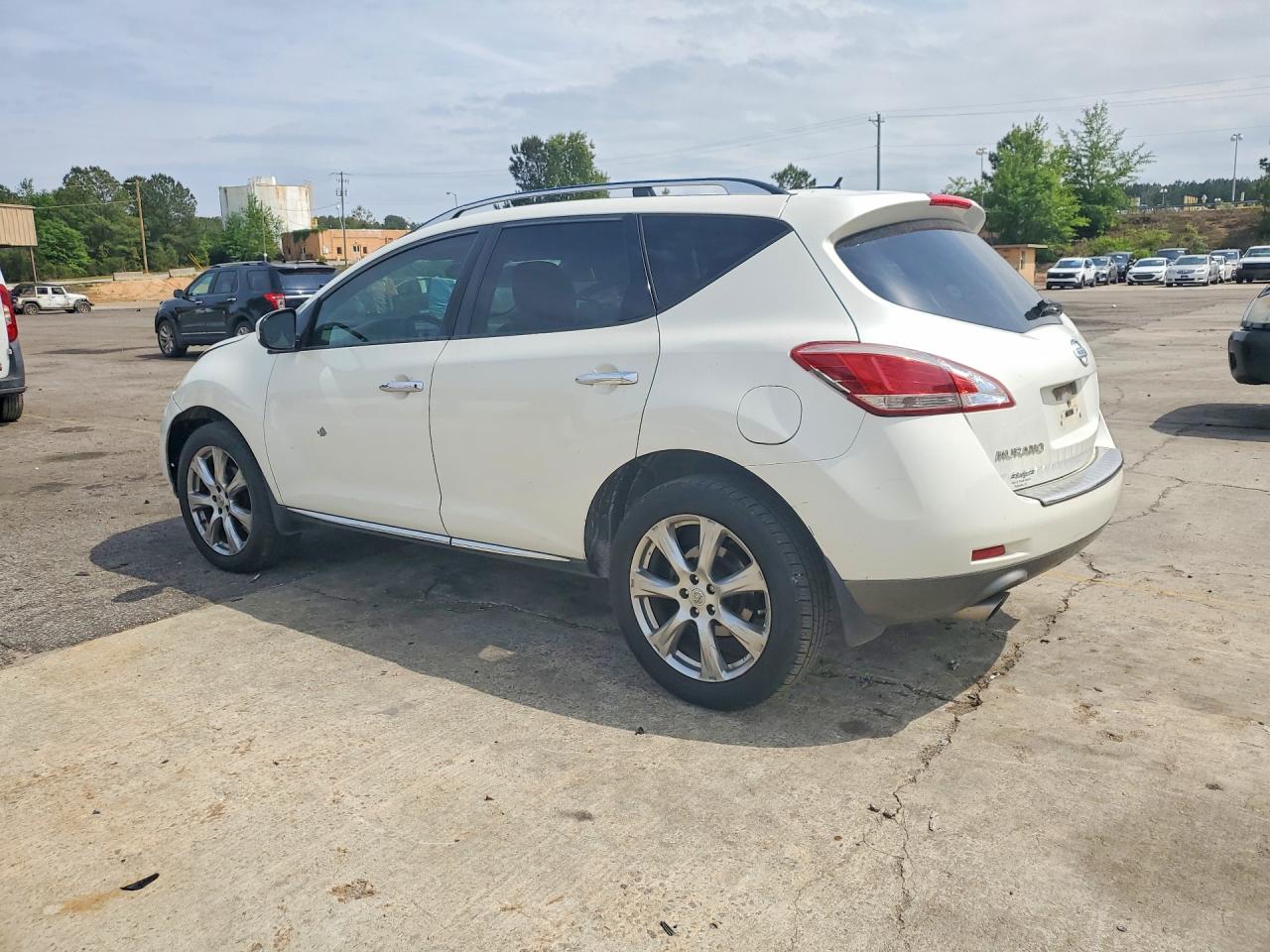 2014 NISSAN MURANO S photo 4