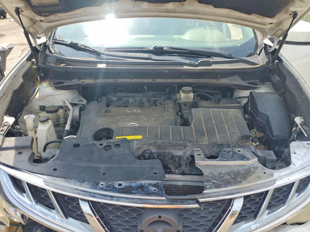 2014 NISSAN MURANO S photo 31