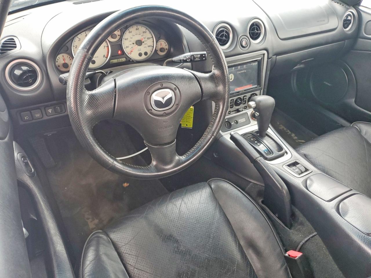 2005 MAZDA MX-5 MIATA BASE photo 22