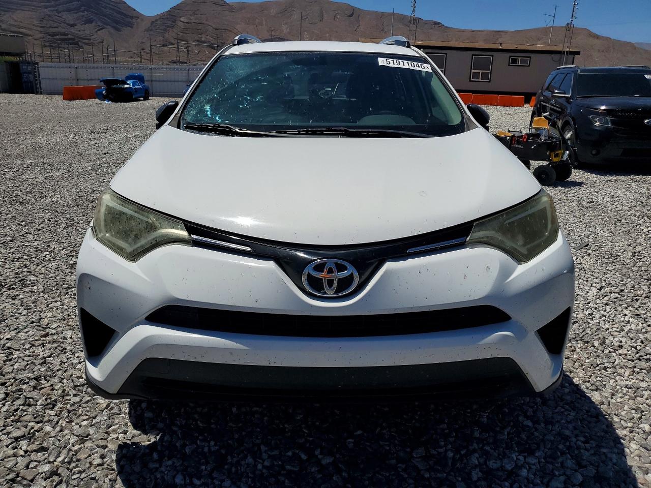 2016 TOYOTA RAV4 LE photo 5