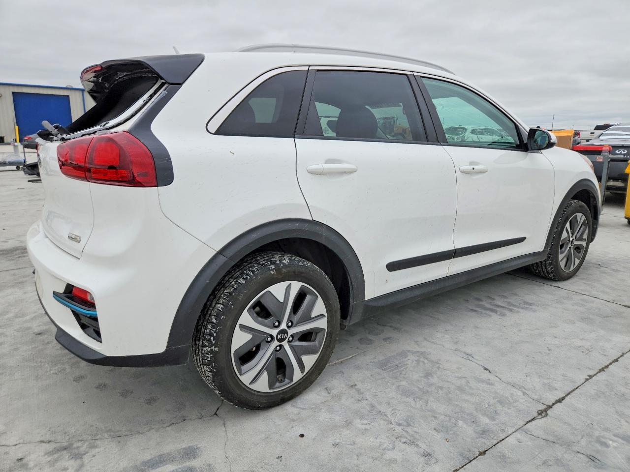 2021 KIA NIRO EX photo 3