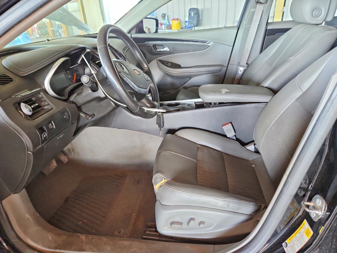 2014 CHEVROLET IMPALA LT photo 19