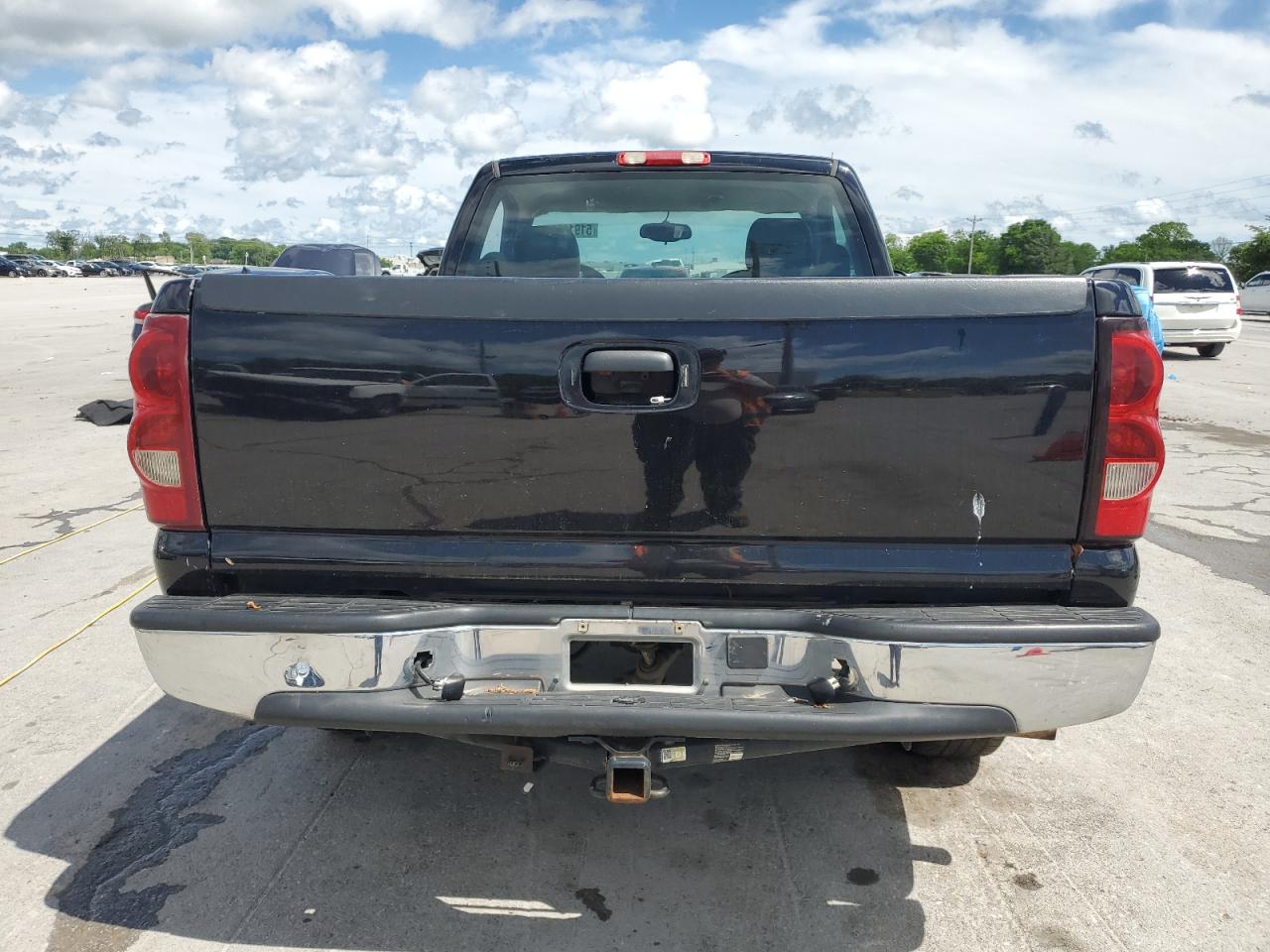 2006 CHEVROLET SILVERADO C1500 photo 11