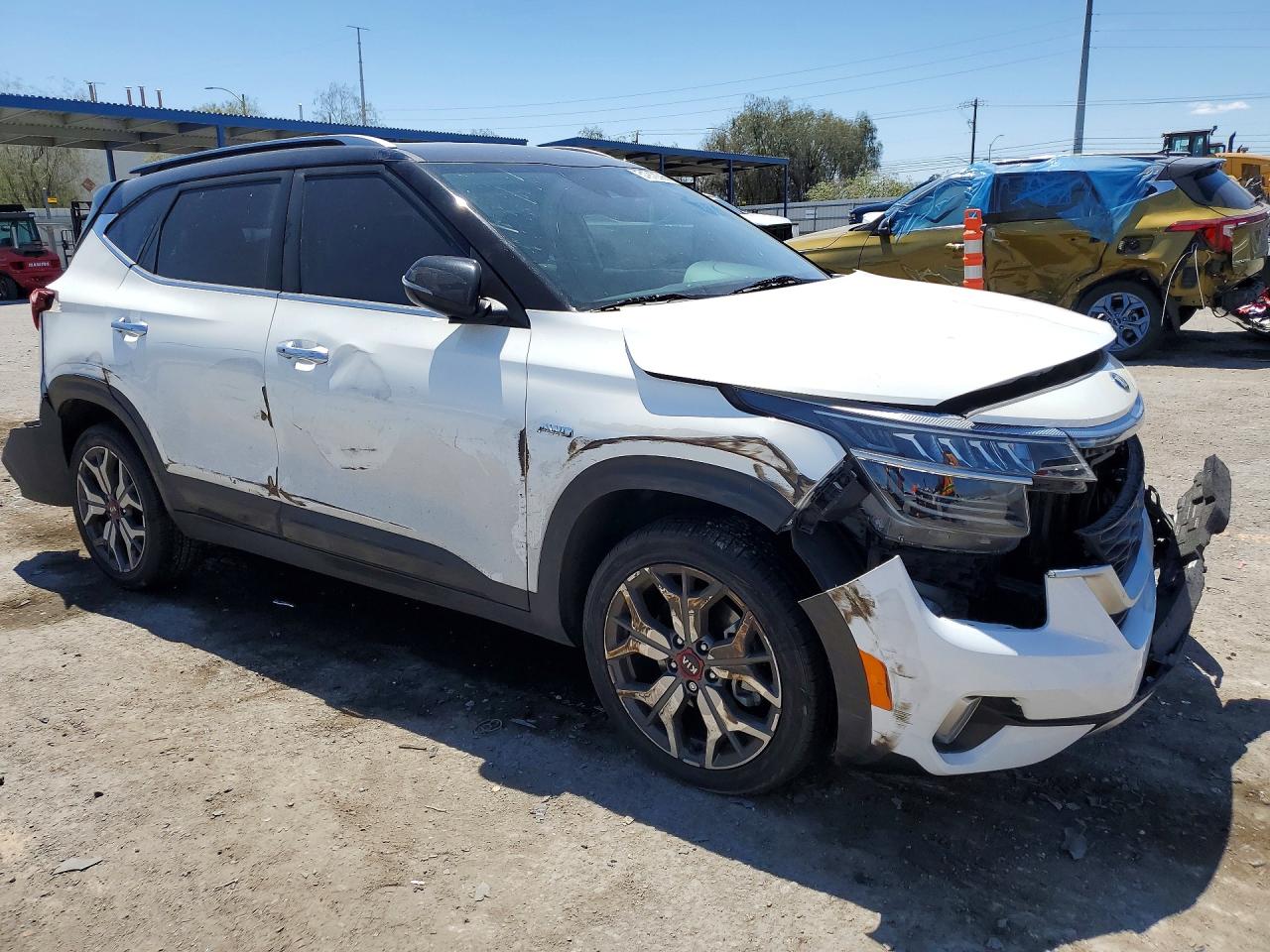 2021 KIA SELTOS SX photo 7