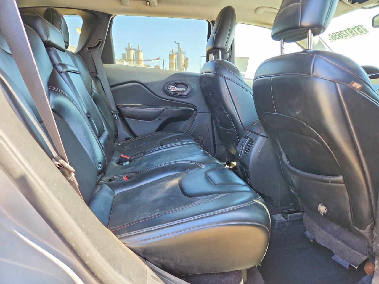 2019 JEEP CHEROKEE TRAILHAWK photo 41