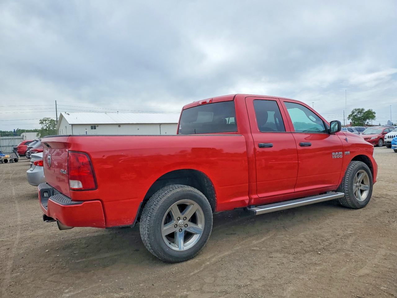 2013 RAM 1500 ST photo 7