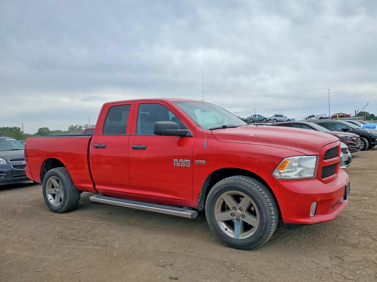 2013 RAM 1500 ST photo 10
