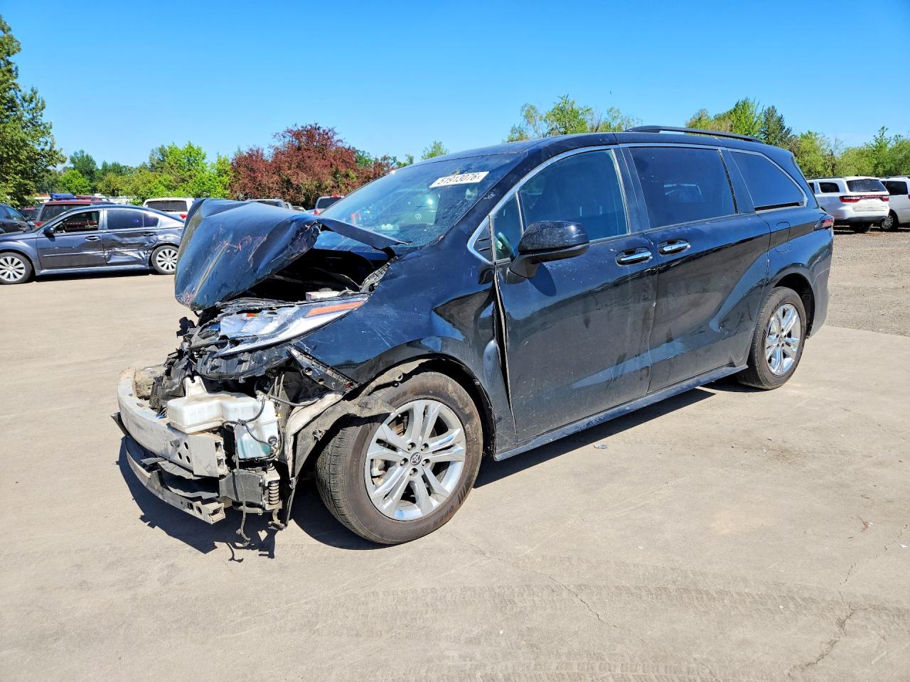 2022 TOYOTA SIENNA
