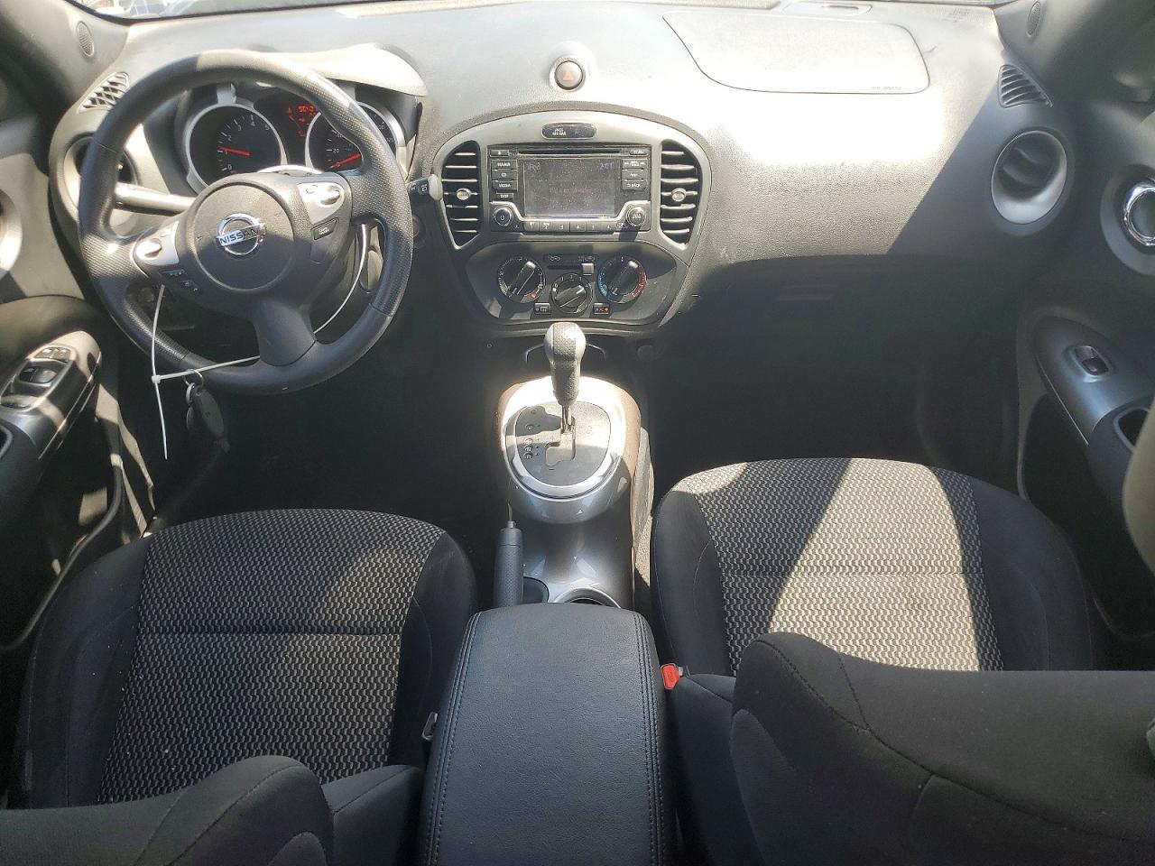 2015 NISSAN JUKE S photo 8