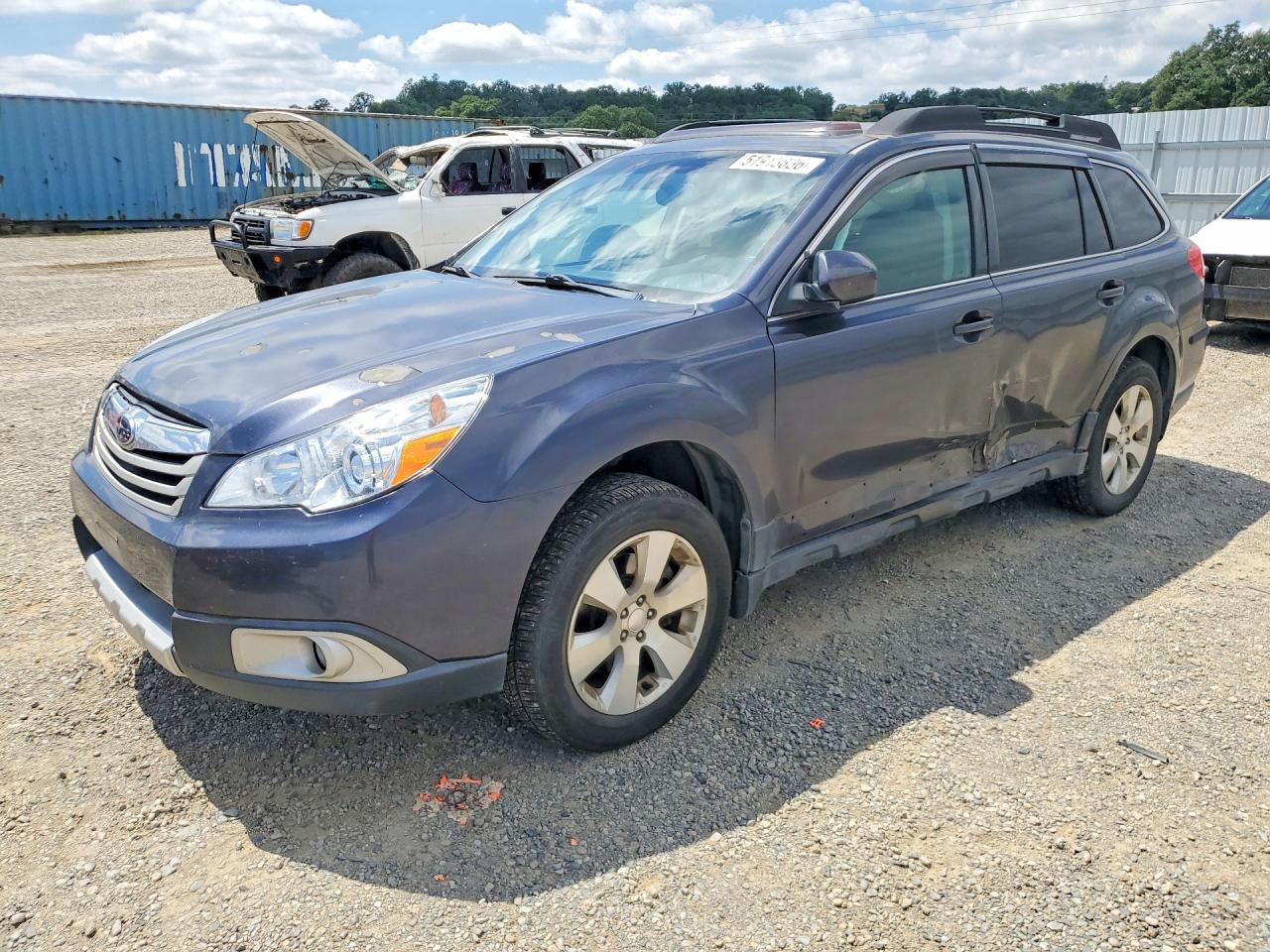2011 SUBARU OUTBACK