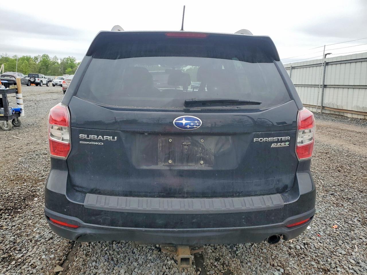 2015 SUBARU FORESTER 2.5I LIMITED photo 11