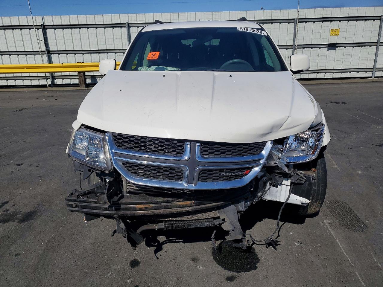 2014 DODGE JOURNEY SXT photo 5