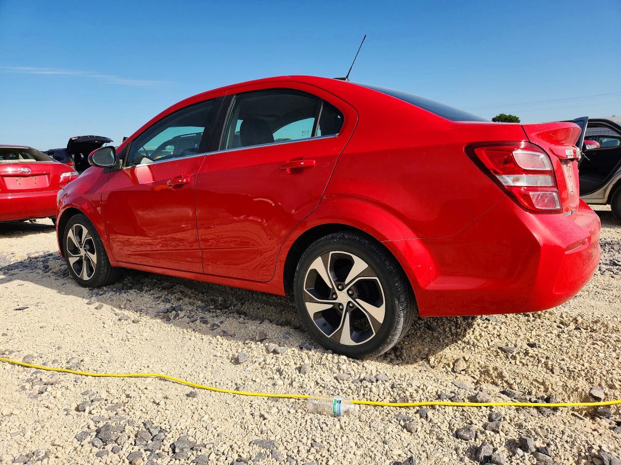 2017 CHEVROLET SONIC PREMIER photo 4