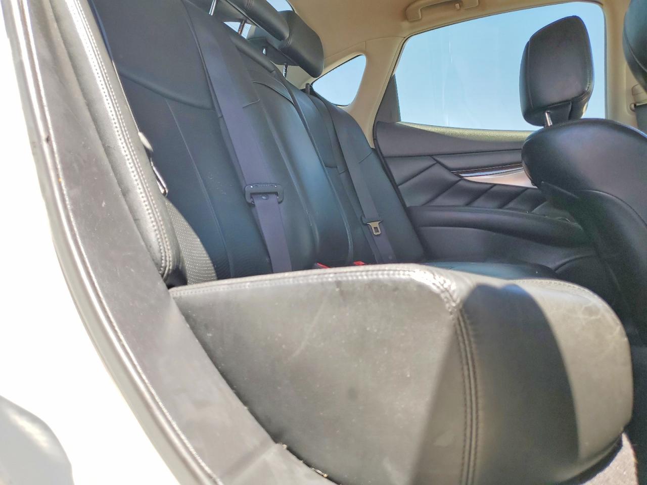 2013 INFINITI M37 X photo 19