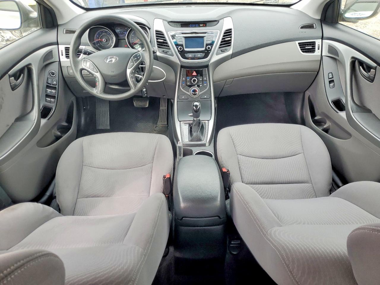2014 HYUNDAI ELANTRA SE photo 22