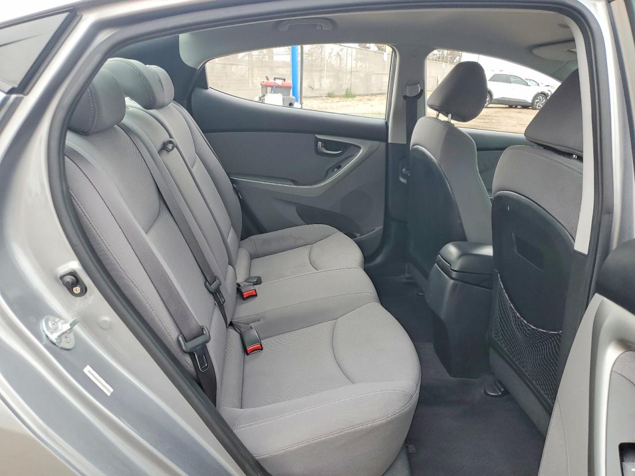 2014 HYUNDAI ELANTRA SE photo 28