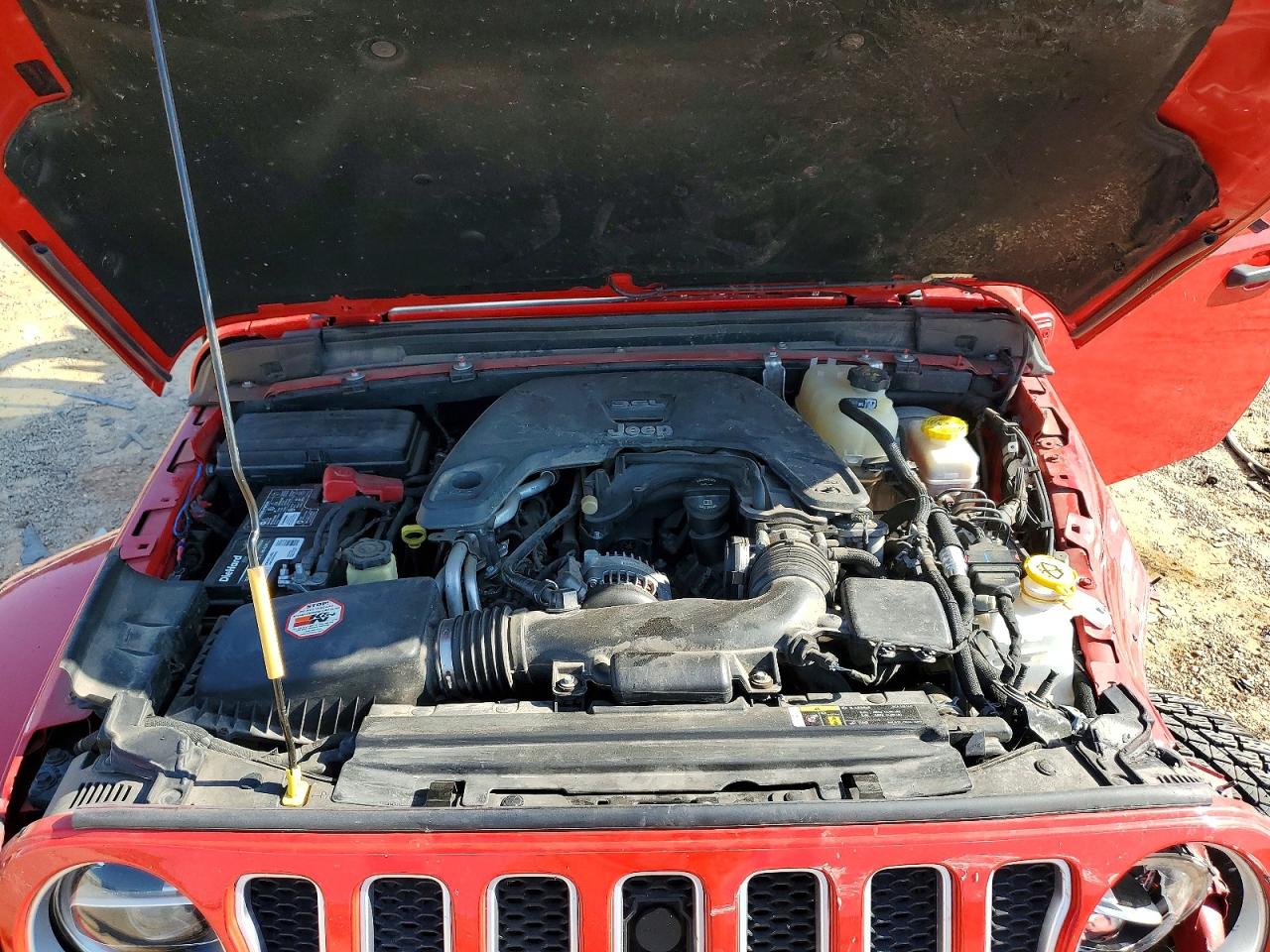 2018 JEEP WRANGLER UNLIMITED SAHARA photo 12