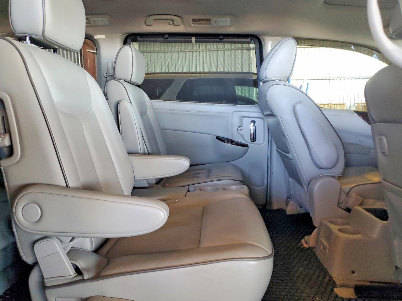 2012 NISSAN QUEST 3.5 S photo 21