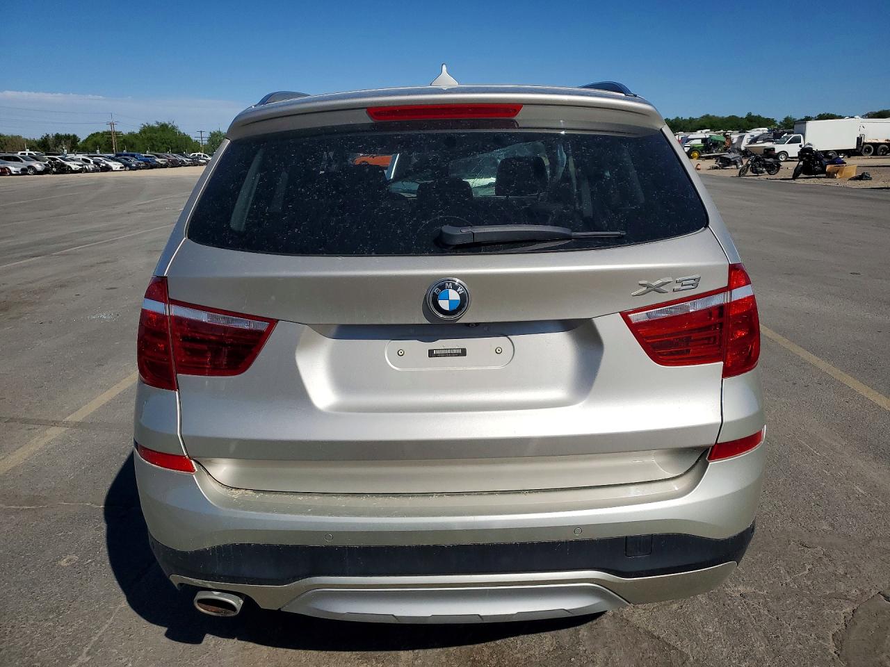 2015 BMW X3 XDRIVE28D photo 11