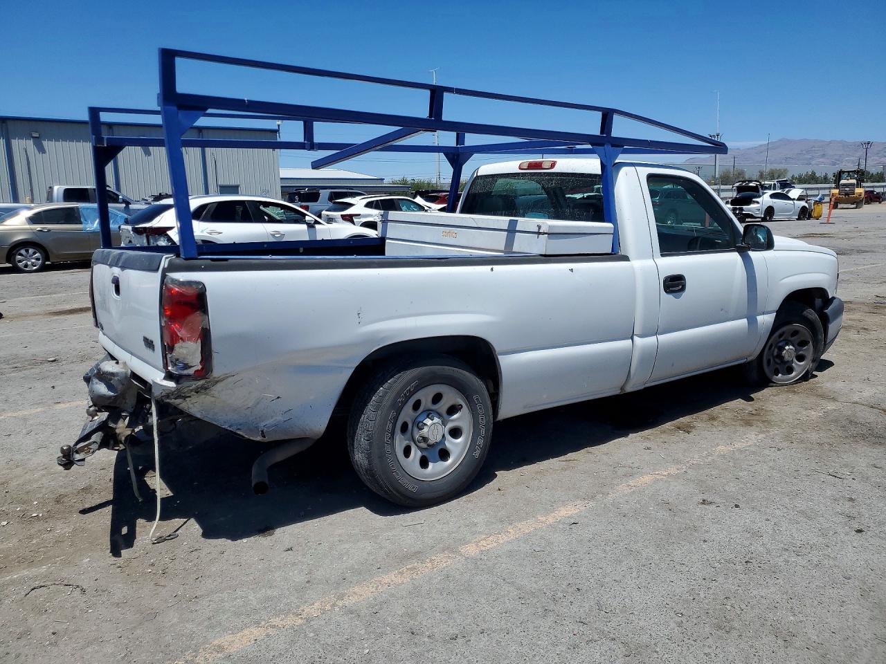 2006 CHEVROLET SILVERADO C1500 photo 3