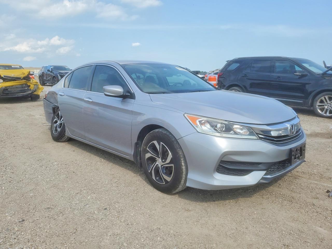 2016 HONDA ACCORD LX photo 10