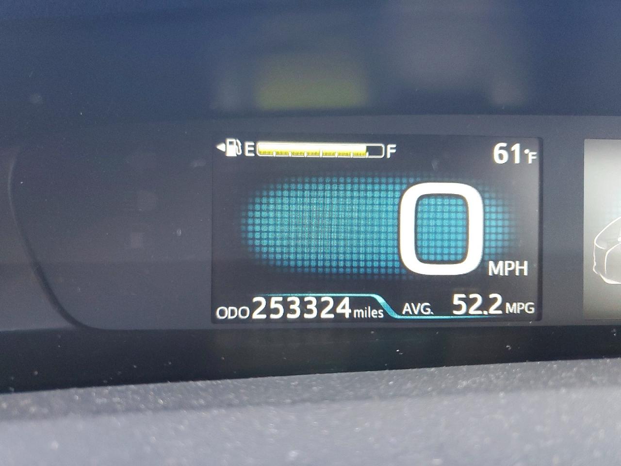 2016 TOYOTA PRIUS TWO photo 25