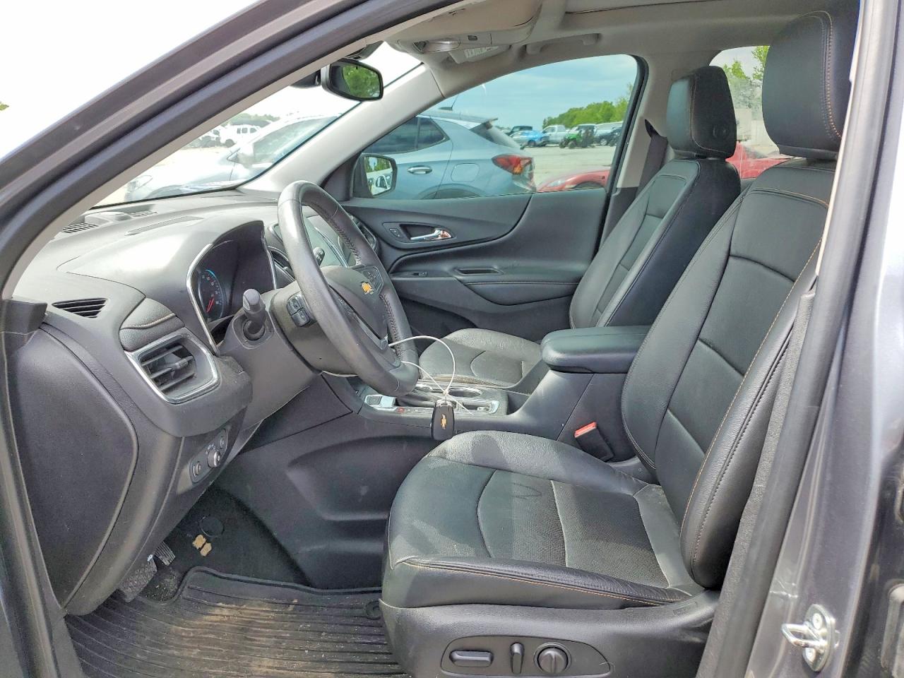 2018 CHEVROLET EQUINOX PREMIER photo 13