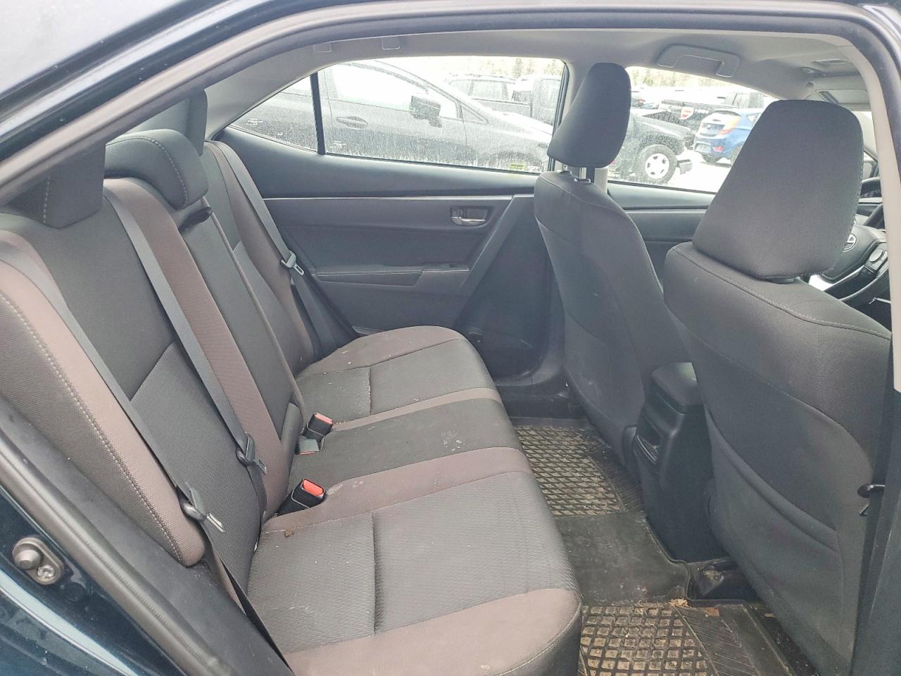 2018 TOYOTA COROLLA L photo 19