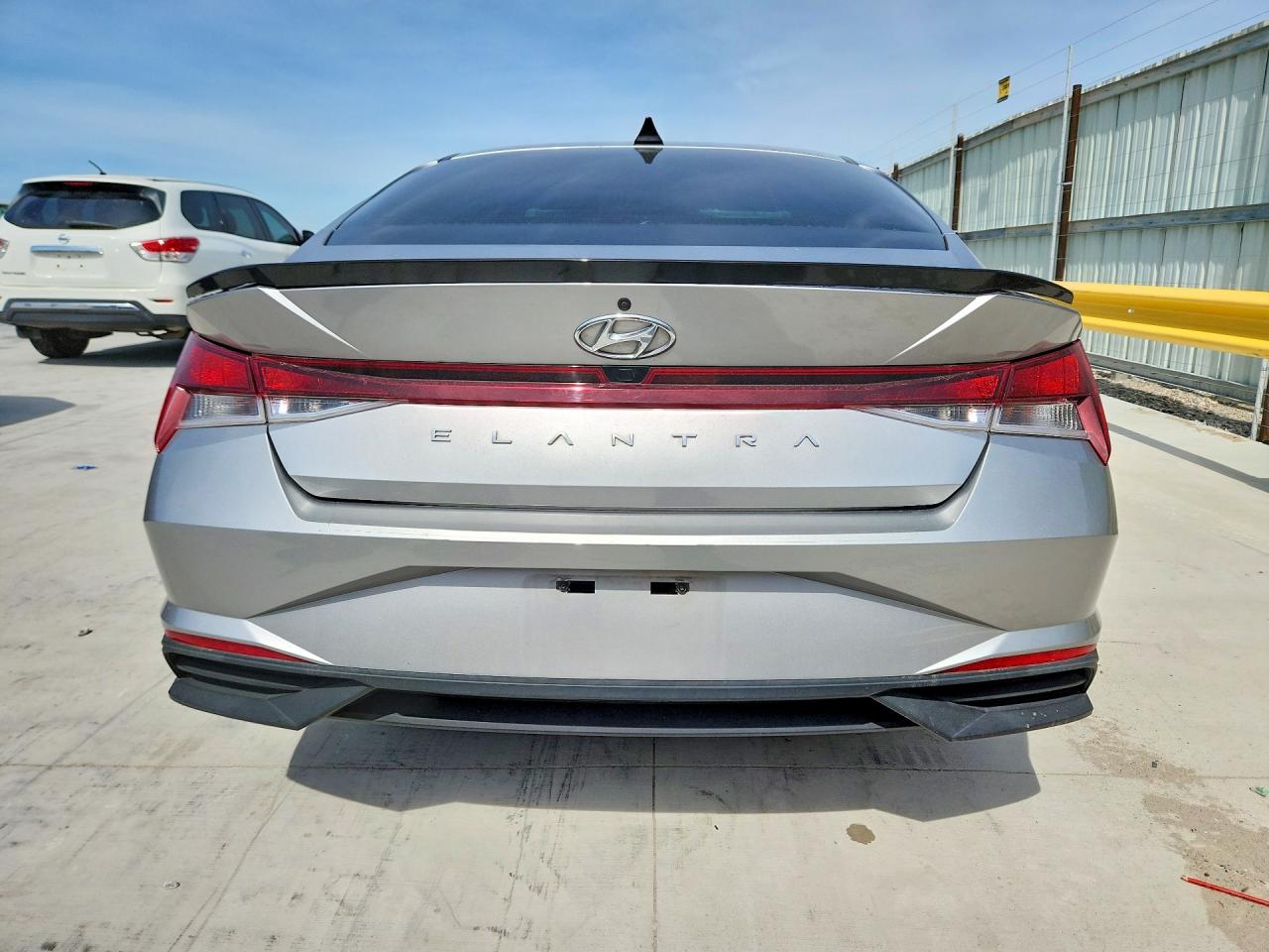 2021 HYUNDAI ELANTRA SEL photo 6