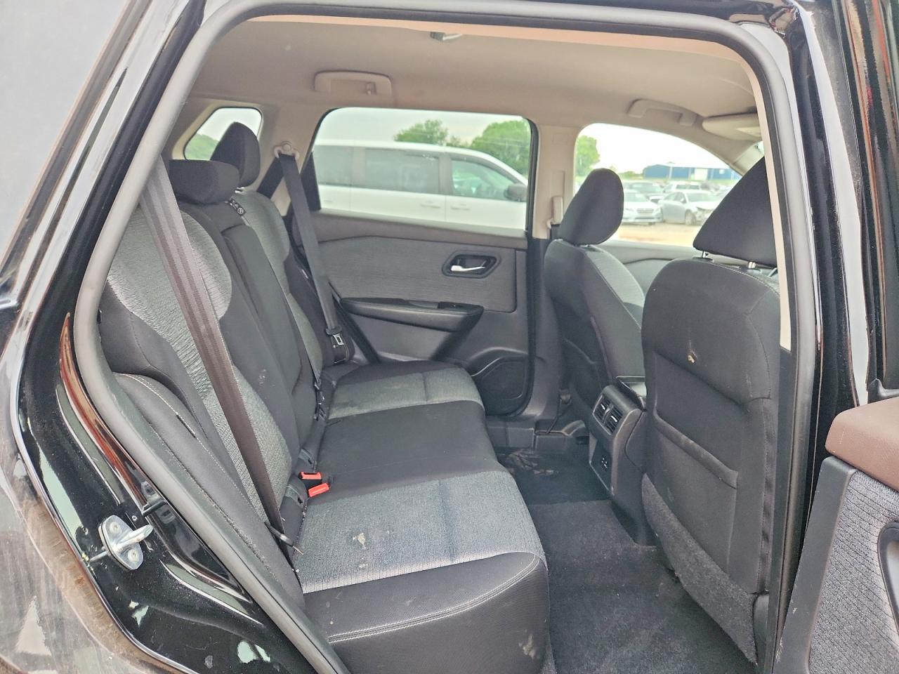 2021 NISSAN ROGUE SV photo 21