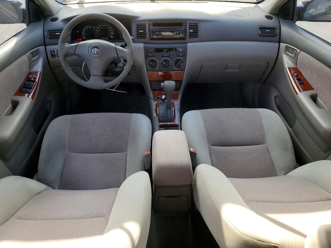 2007 TOYOTA COROLLA LE photo 29