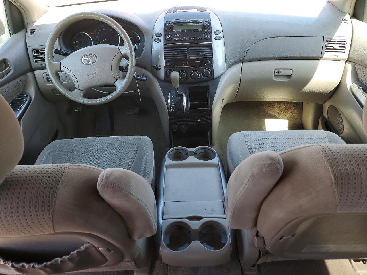 2006 TOYOTA SIENNA LE 7 PASSENGER photo 22