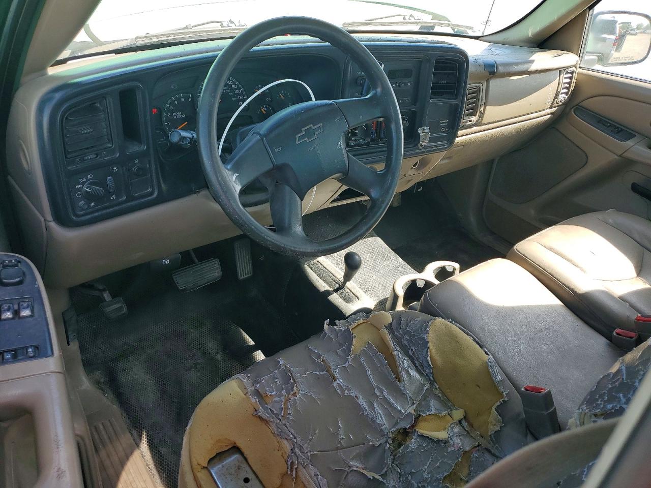 2004 CHEVROLET SILVERADO K1500 photo 15