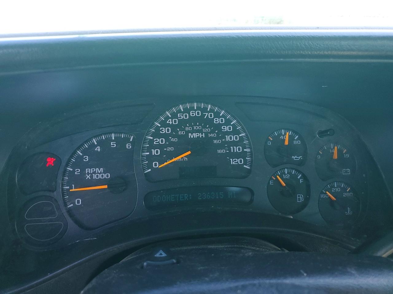 2004 CHEVROLET SILVERADO K1500 photo 17