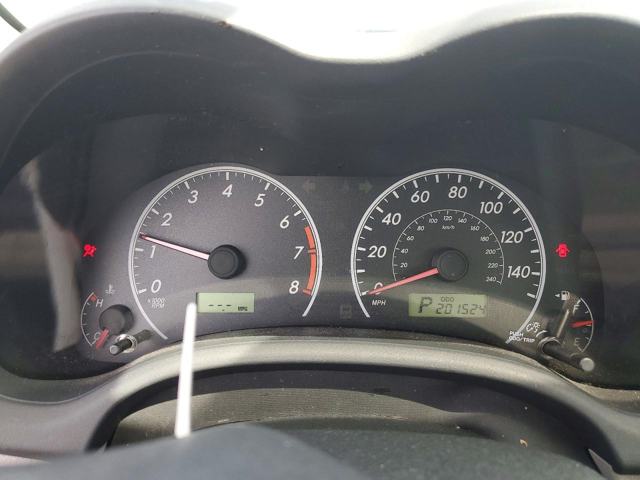 2012 TOYOTA COROLLA LE photo 25