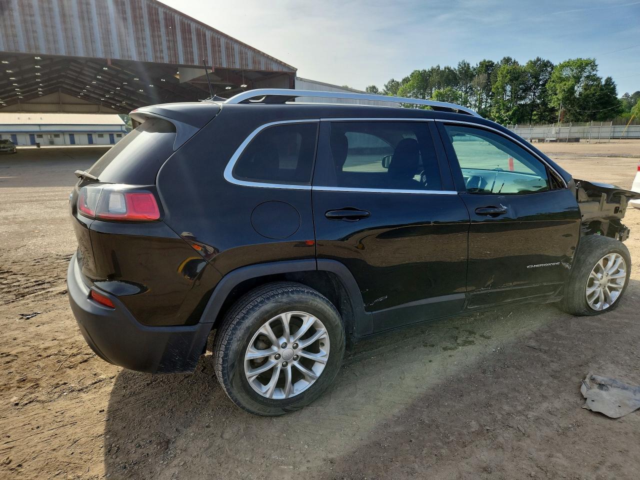 2019 JEEP CHEROKEE LATITUDE photo 7