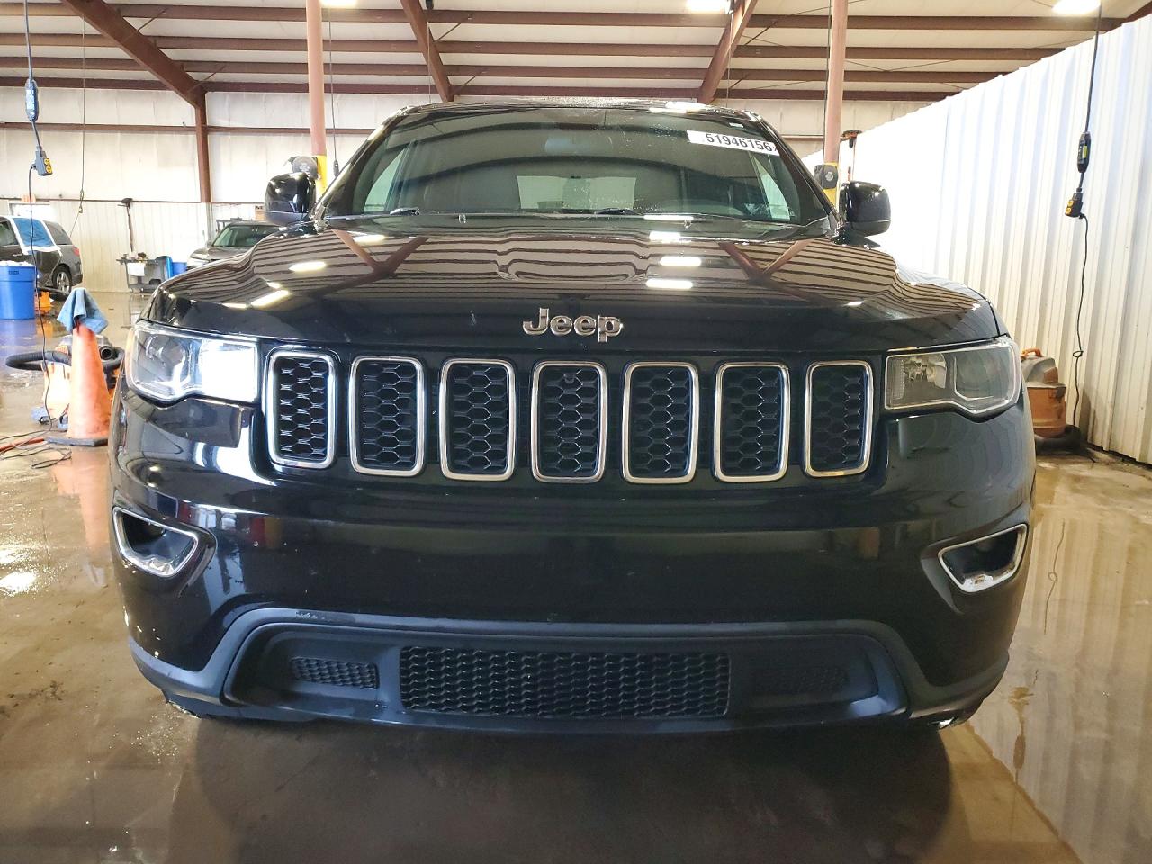 2018 JEEP GRAND CHEROKEE LAREDO photo 9