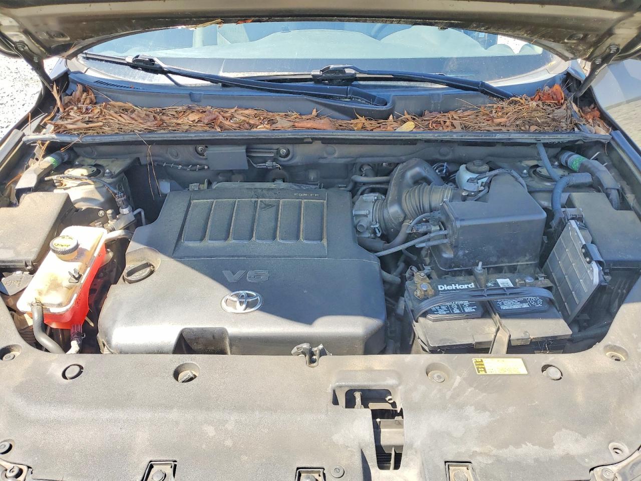 2011 TOYOTA RAV4 BASE photo 23