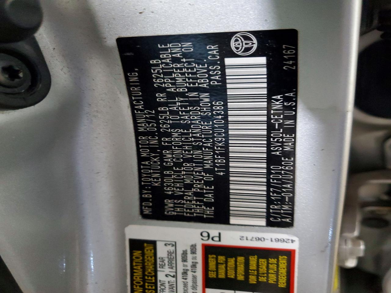 2012 TOYOTA CAMRY LE photo 25