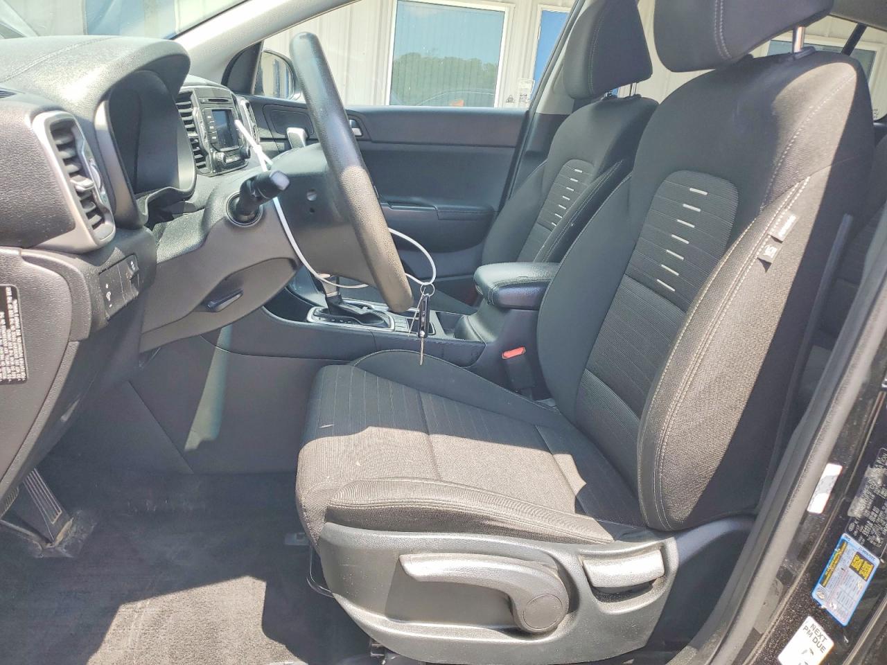 2018 KIA SPORTAGE LX photo 7