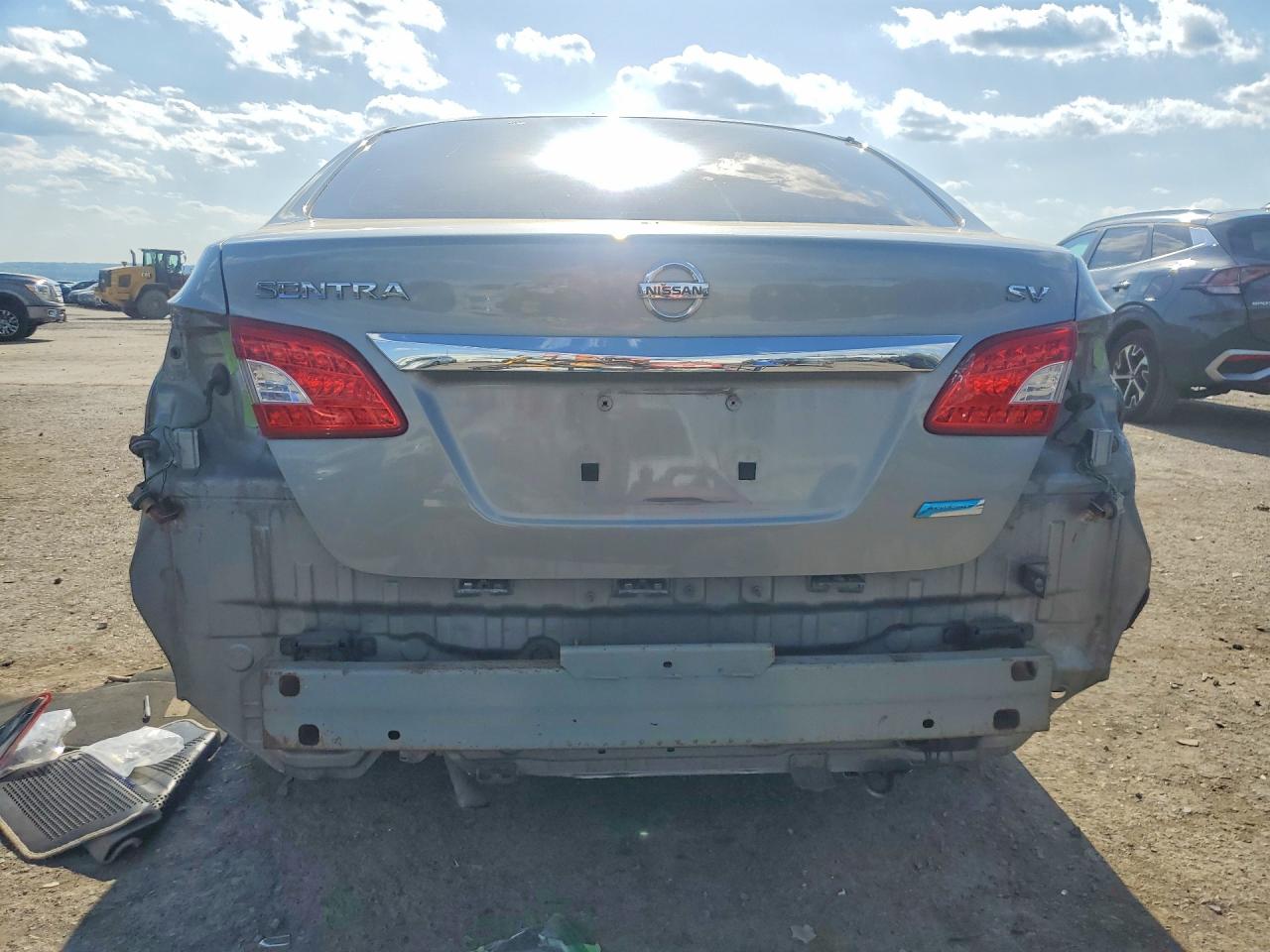 2013 NISSAN SENTRA S photo 11
