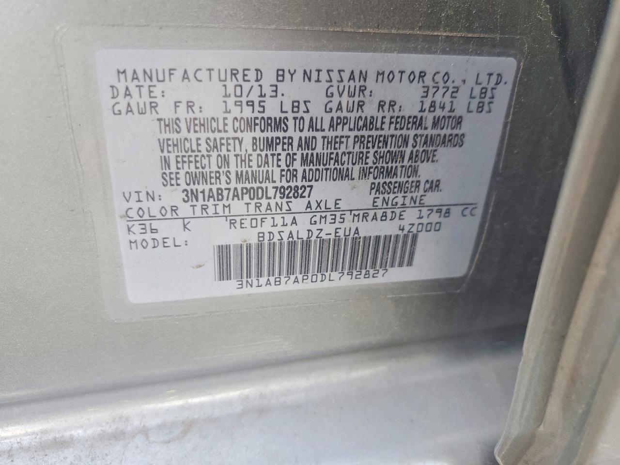 2013 NISSAN SENTRA S photo 25